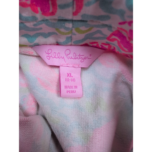 12/14 Lilly Pulitzer Pink Lobster Popover - Picture 5 of 6